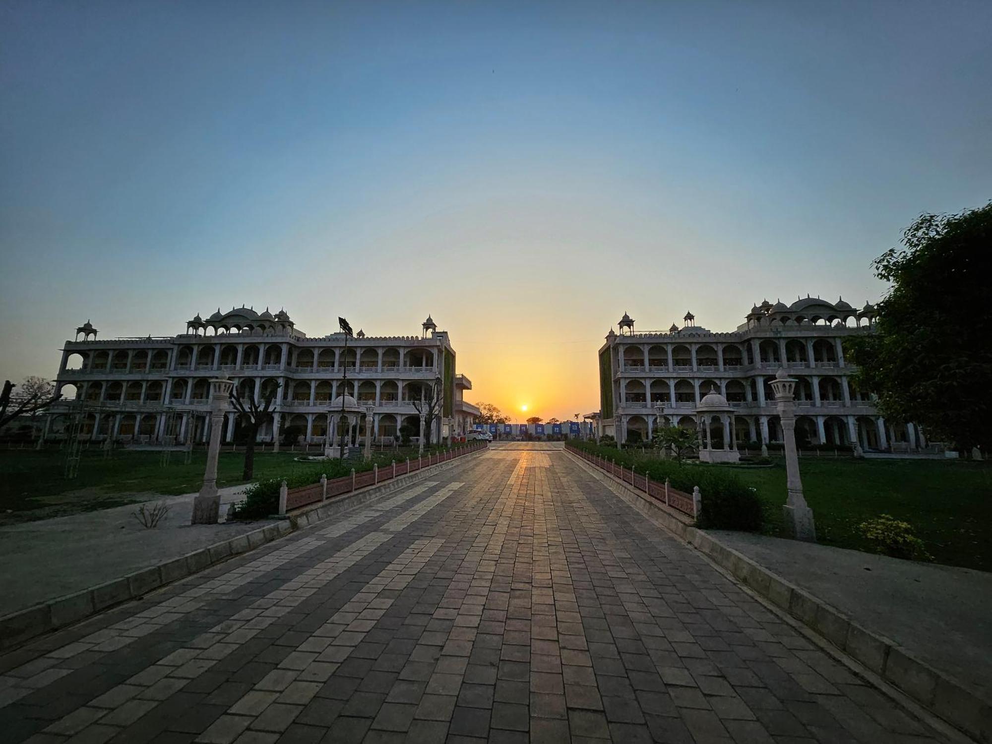 The Mewar Palace And Resort Shivpurī Zewnętrze zdjęcie
